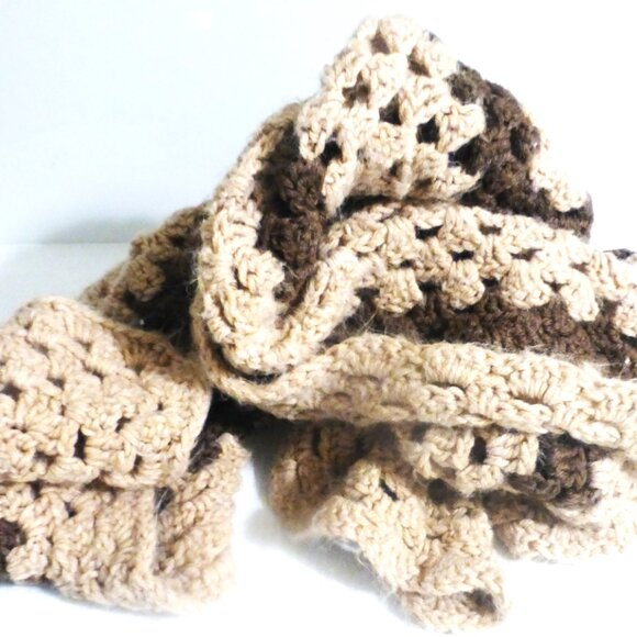 Tan Handmade KNITTED BLANKET Lap Blanket Pet Blanket Dog Blanket Dog Bed Doll - Picture 4 of 4